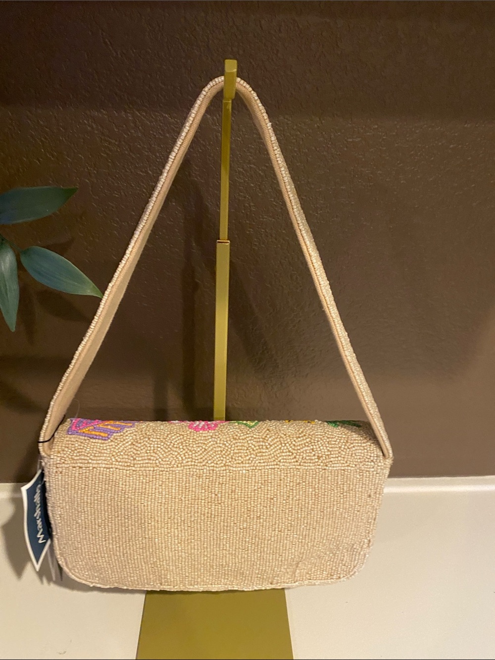 Tjmaxx American and Beaded Tropical Shoulder Bag - Picture 3 of 9